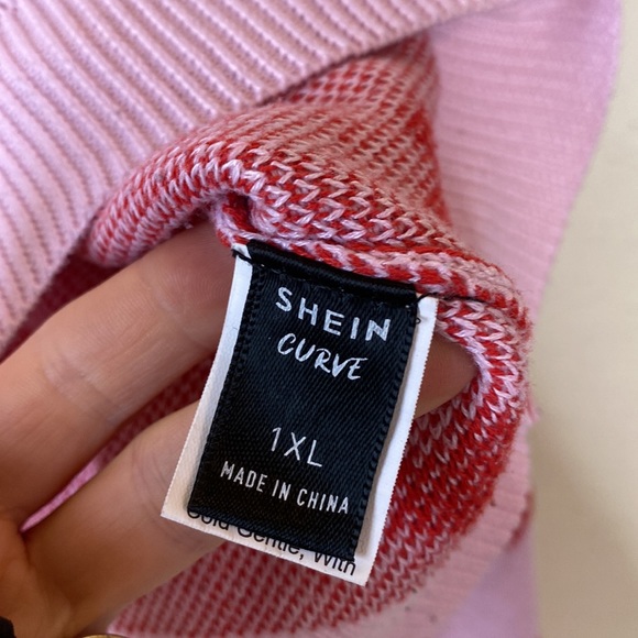 Sweet Hearts sweater - Picture 2 of 3